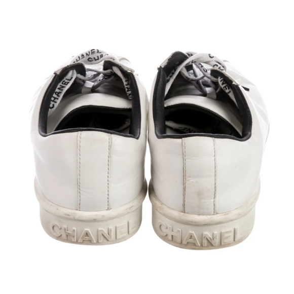 Chanel Authentic Interlocking CC Logo Leather SneakersWomen's Size: 8 | 38 - Picture 4 of 5